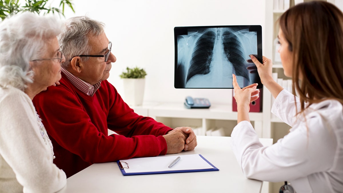 Never smoked? Doctors warn the risk of developing lung cancer